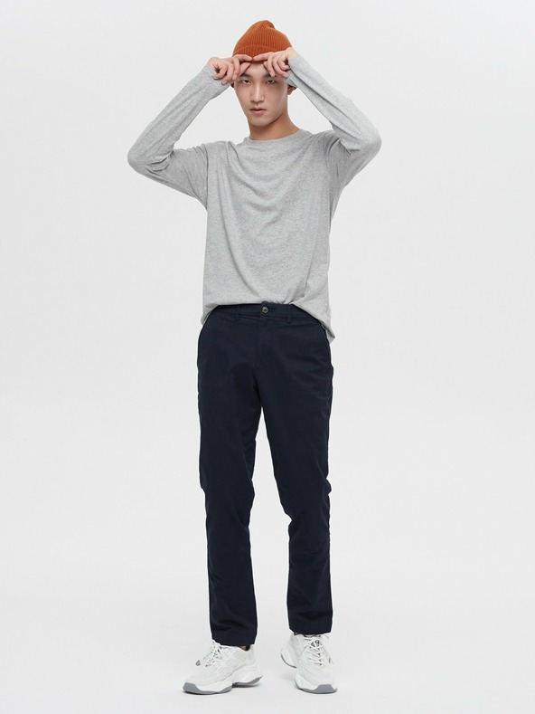 GAP Slim khaki kalhoty GAP