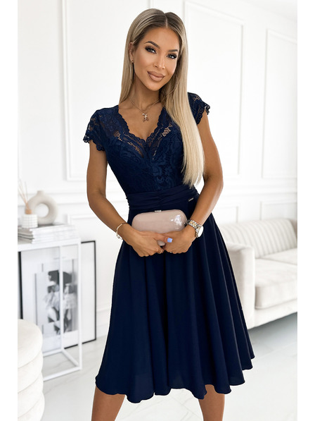 numoco Šifonové šaty s krajkovým výstřihem - Tmavě modrá Numoco LINDA