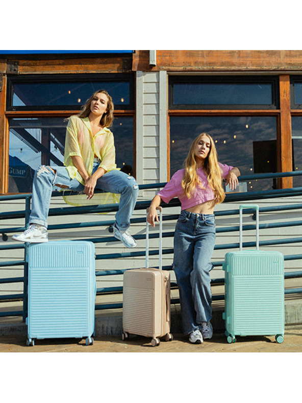 Heys Světle hnědý cestovní kufr Heys Pastel L