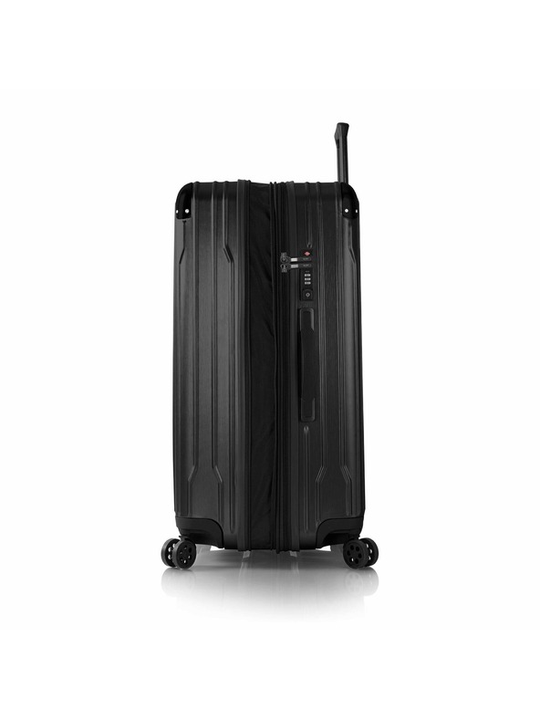 Heys Černý cestovní kufr Heys Xtrak L