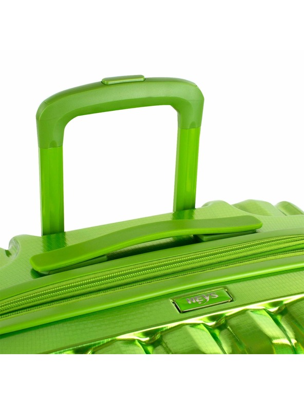 Heys Světle zelený cestovní kufr Heys Astro M Green