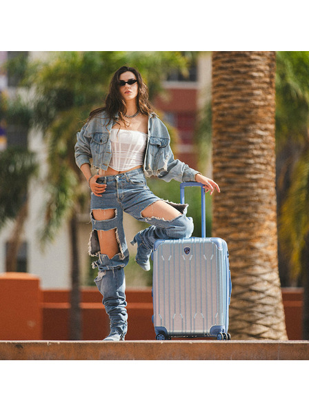Heys Cestovní kufr Heys Xtrak S - stříbrná