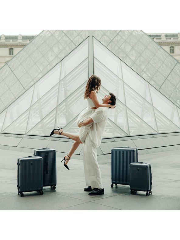 Heys Cestovní kufr Heys Luxe L Navy