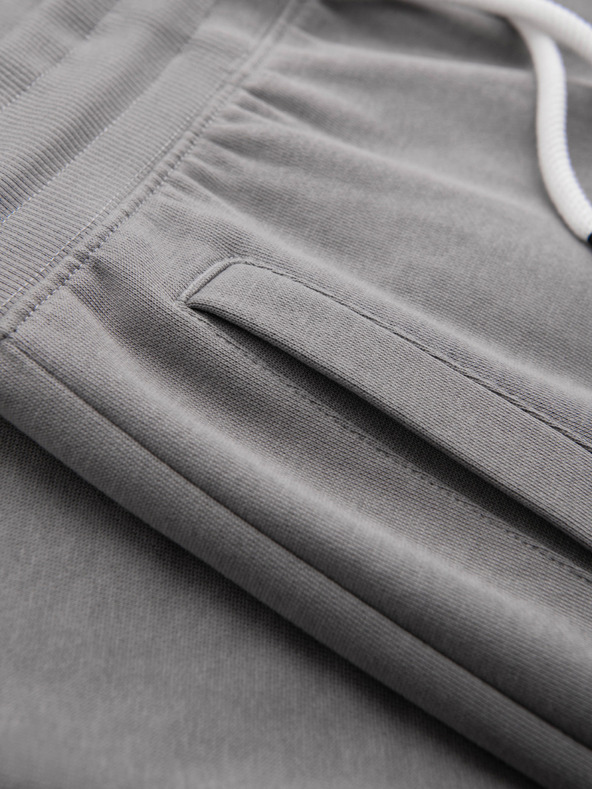 Ombre Clothing Pánské bavlněné tepláky BASIC s nepodšitou nohavicí - šedé V8 OM-PABS-0304 Ombre Clothing