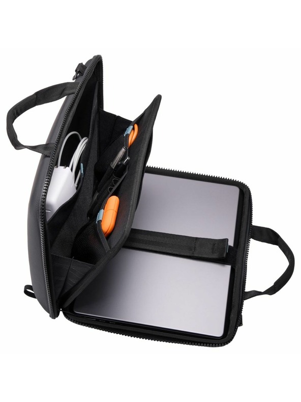 Thule Thule Gauntlet 5.0 brašna na 14" MacBook Pro TGAE2558 - černá