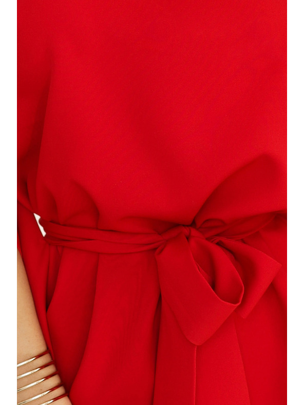 numoco SOFIA Motýlí šaty s kravatou v pase - červené