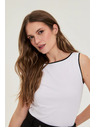 Moodo Top bílý Moodo