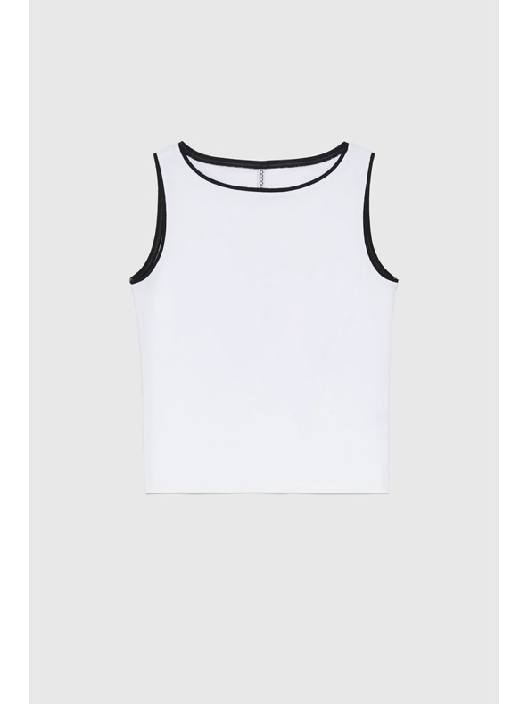 Moodo Top bílý Moodo