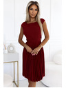 numoco Plisované šaty s krátkým rukávem - barva vínová Numoco LILA