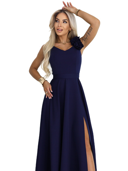 numoco Elegantní večerní maxi šaty s rozparkem a růžemi - námořnická modrá