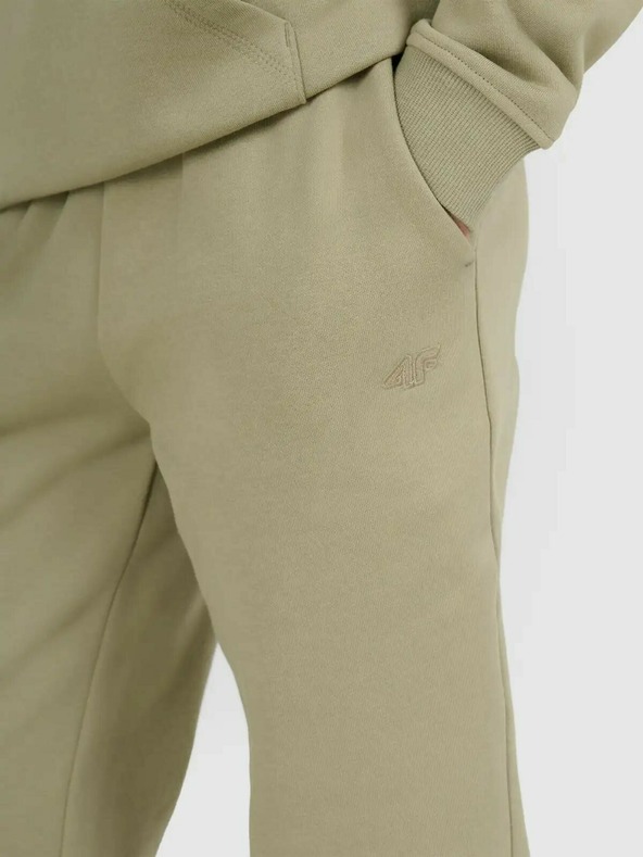 4F Chlapecké tepláky 4F