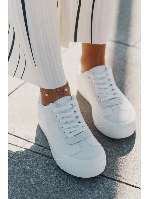 BIG STAR SHOES Dámské tenisky na platformě Big Star – bílé