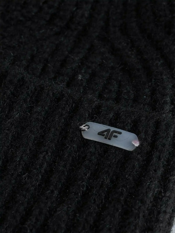 4F Dámská čepice 4F