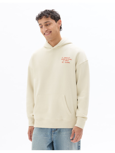 Celio Mikina Banksy
