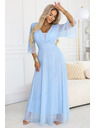 numoco basic Dlouhé lesklé šaty plus size s výstřihem a průhledným rukávkem - světle modrá