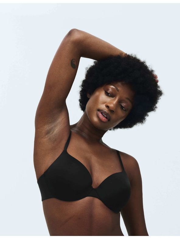 Marks & Spencer Neviditelná Body Invisibles™ podprsenka s polovičními košíčky s kosticemi, (A-E) Marks & Spencer černá