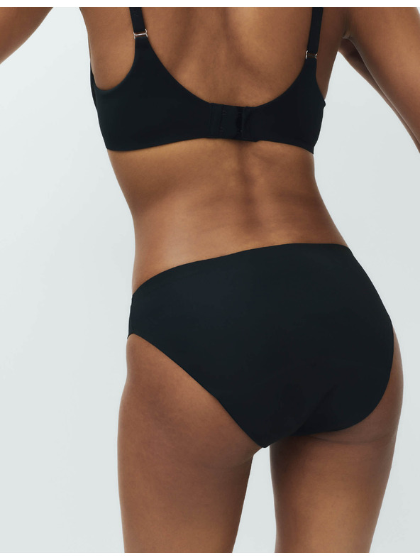 Marks & Spencer Sada 3 ks bikinových menstruačních kalhotek bez viditelných lemů Marks & Spencer černá
