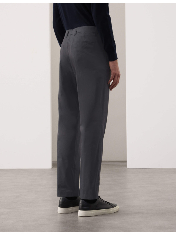Marks & Spencer Super lehké chino kalhoty, normální střih Marks & Spencer šedá
