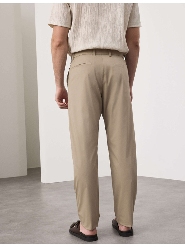 Marks & Spencer Super lehké chino kalhoty, normální střih Marks & Spencer béžová
