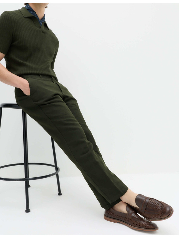 Marks & Spencer Chino kalhoty ze směsi lnu, normální střih Marks & Spencer zelená