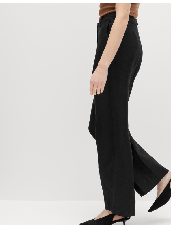 Marks & Spencer Volné kalhoty rovného střihu ze směsi lnu Marks & Spencer černá