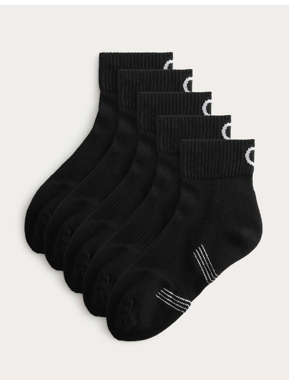 Marks & Spencer 5 párů sportovních odpružených ponožek s vysokým podílem bavlny, technologií Freshfeet a zesíleným chodidlem Marks & Spencer černá