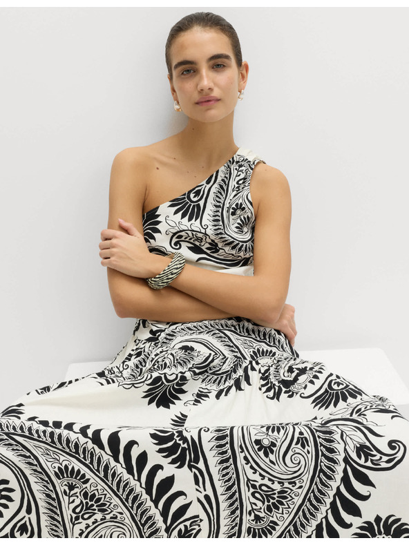Marks & Spencer Splývavé maxi šaty na jedno rameno s vysokým podílem lnu Marks & Spencer černá