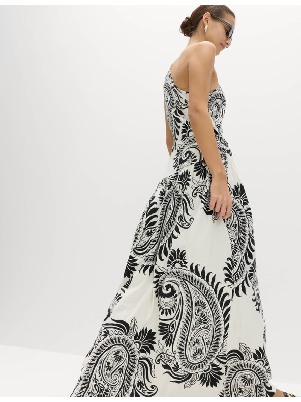 Marks & Spencer Splývavé maxi šaty na jedno rameno s vysokým podílem lnu Marks & Spencer černá