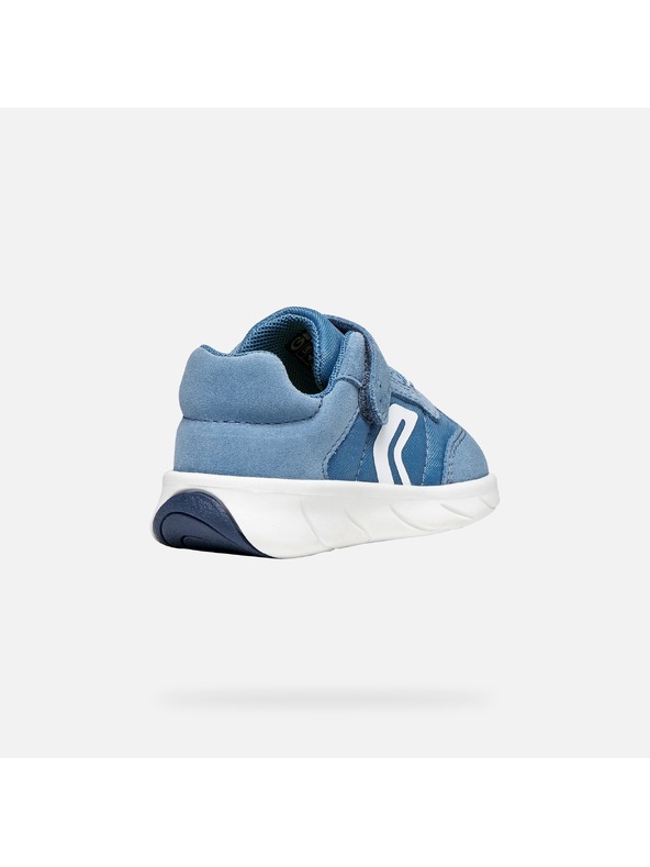 Geox Světle modrá chlapecká obuv Geox Foot-run