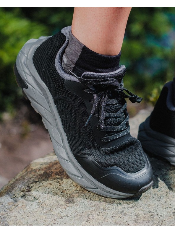 Kilpi Unisex trailová obuv Kilpi MOUNTY LOW-U Černá