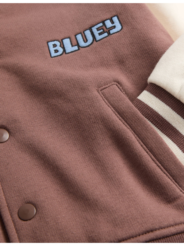 Marks & Spencer Bunda bomber s motivem Bluey™ a vysokým podílem bavlny (2–8 let) Marks & Spencer hnědá