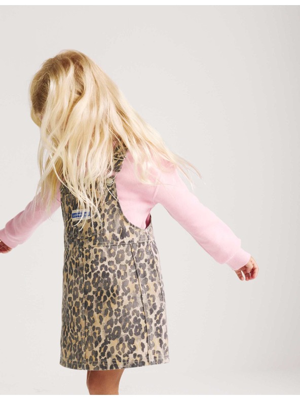 Marks & Spencer Dvoudílný džínový outfit Leopard Pinny (2–8 let) Marks & Spencer hnědá