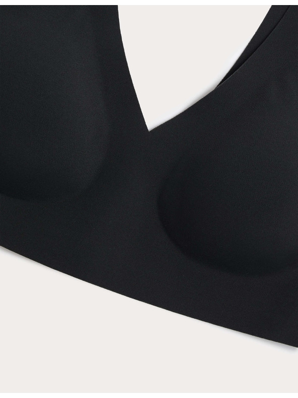 Marks & Spencer Neviditelný Body Invisibles™ zkrácený top bez kostic (A–E) Marks & Spencer černá